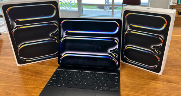 iPads at Small Dog Electronics store